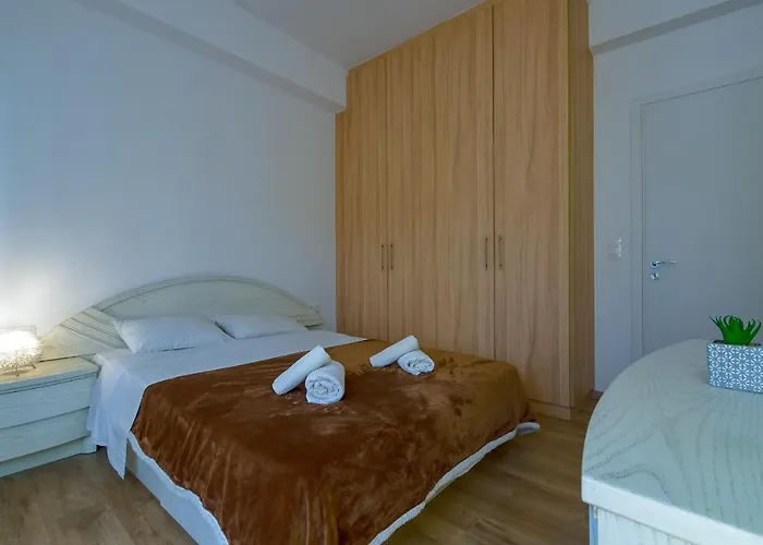 Nice 1Bd Apartment Close To Metro Station Ampelokipoi