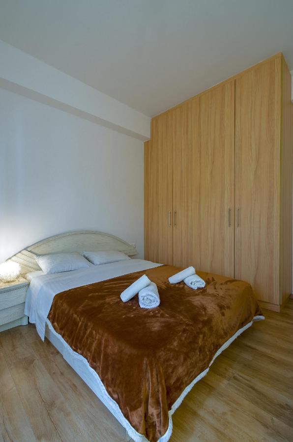 1bd Close To Metro Station Ampelokipoi Apartment