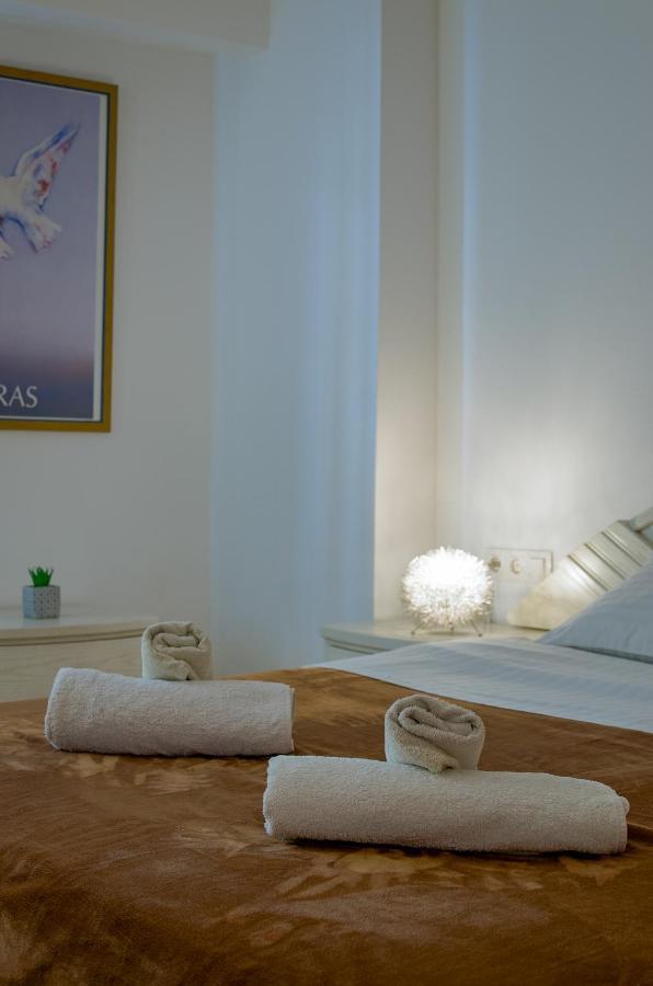 1bd Close To Metro Station Ampelokipoi Apartamento