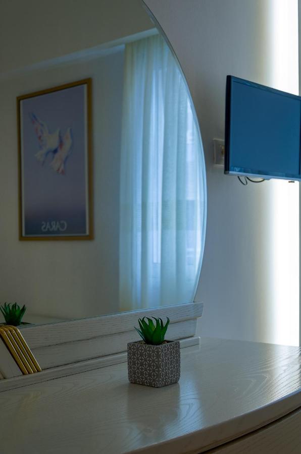 Apartament 1bd Close To Metro Station Ampelokipoi