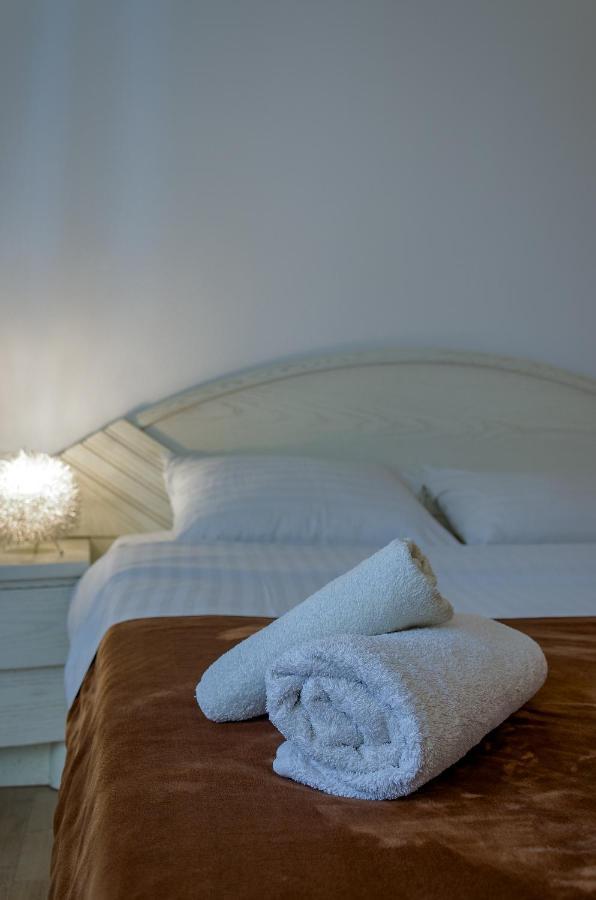 1bd Close To Metro Station Ampelokipoi Apartment Athens