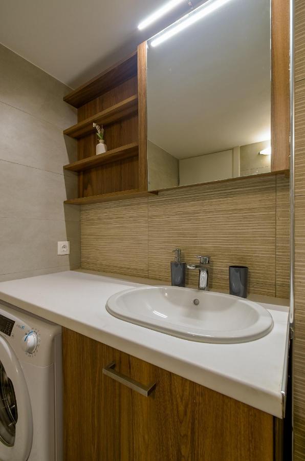 Apartment 1bd Close To Metro Station Ampelokipoi