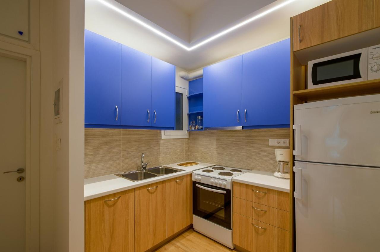 1bd Close To Metro Station Ampelokipoi * Athens